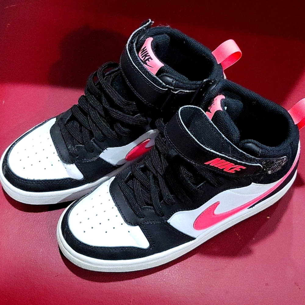 Nike Girls 4y